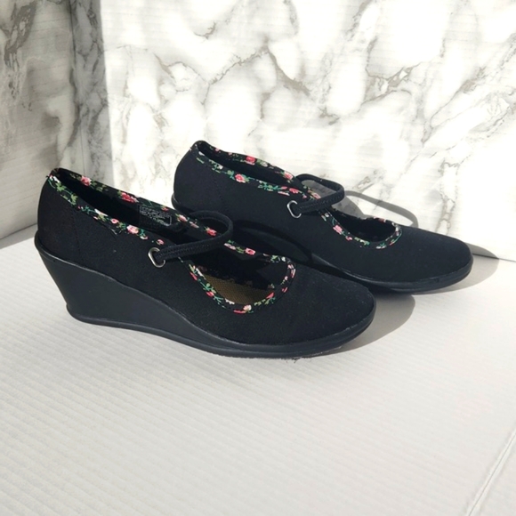 Skechers CALI Black Mary Jane Slip On Wedge Sandals (8.5) - Picture 4 of 9